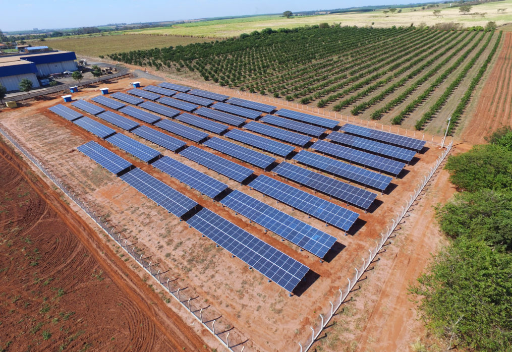 Por que investir em energia solar no campo?